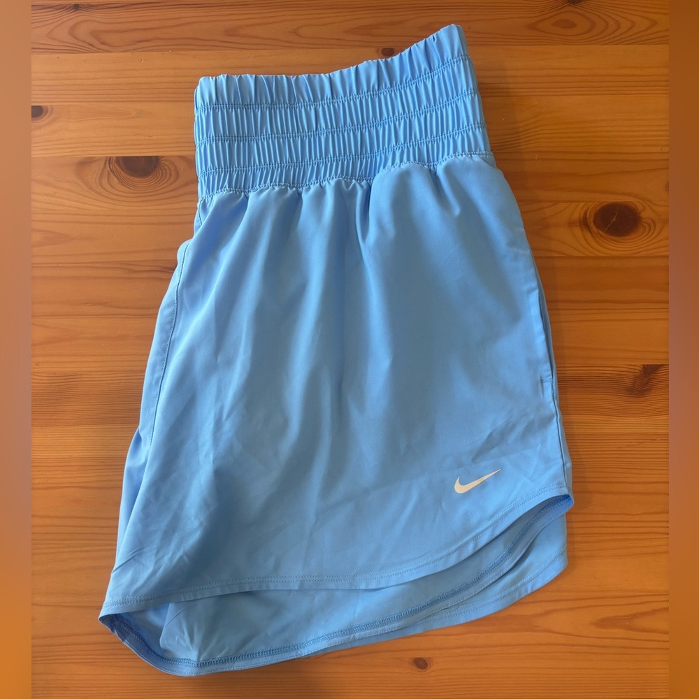 Nike Carolina Blue High Waisted Athletic Shorts (Lightweight Performance) - Picture 4 of 5